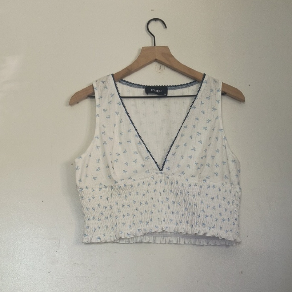 Cider Feminine Cottagecore White Blue Bow Print Crop Sleeveless Top Sz XL Women